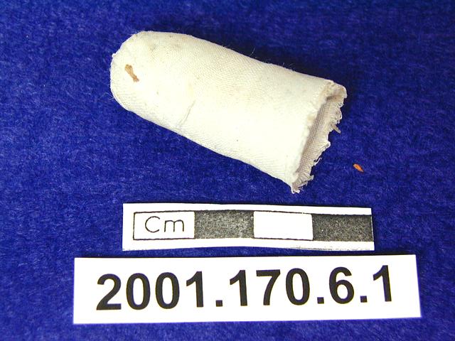 General view of object no. 2001.170.6.1. Image of finger cap (museum no. 2001.170.6.1).