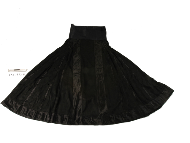 Image of skirt