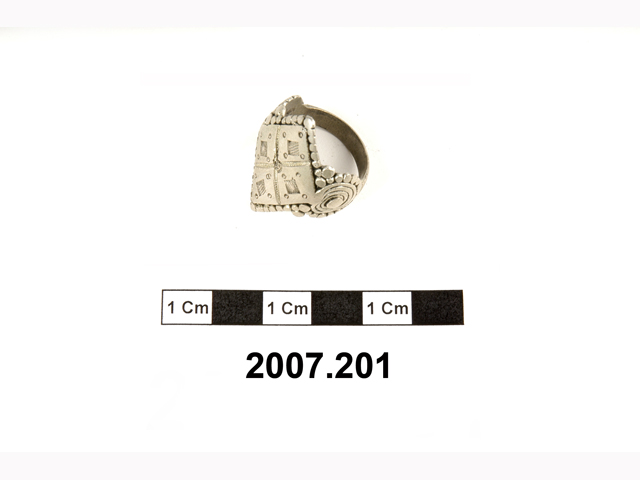 Image of finger ring