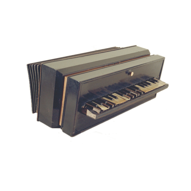 Image of 412.132-62 Sets of free reeds with flexible air reservoir