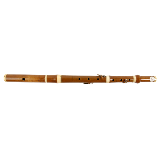 Image of 421.121.12 Open side-blown flutes with fingerholes