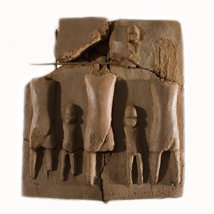 plaque; casting; stage of manufacture