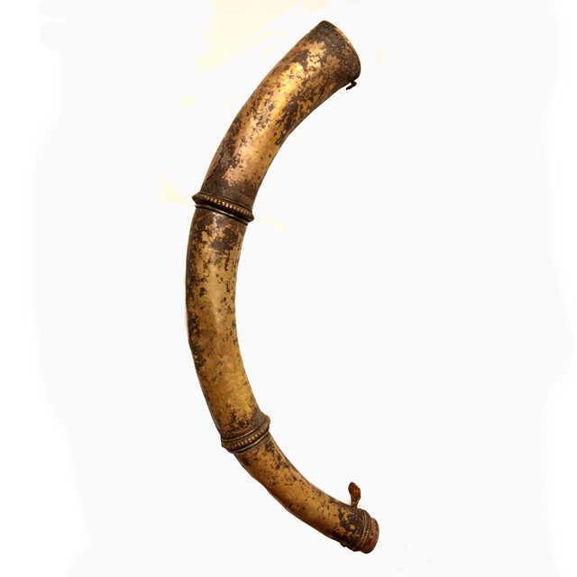 image of horn; suura koma