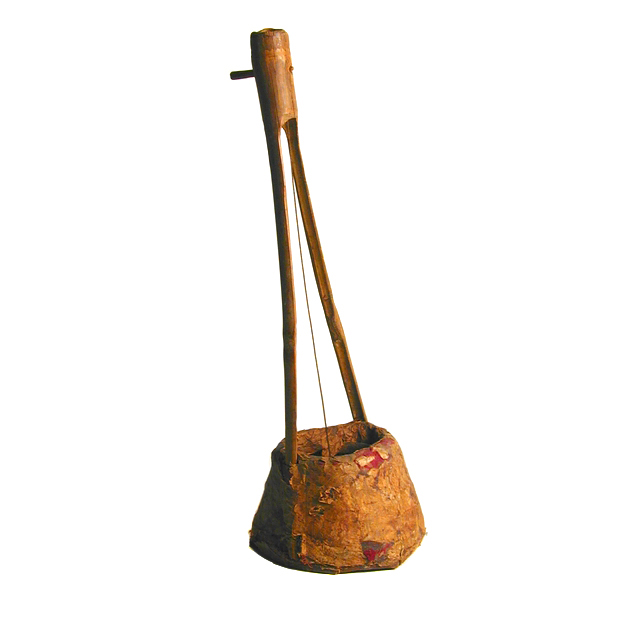 Image of 332 With string attached to the end of a neck and to the drum-head