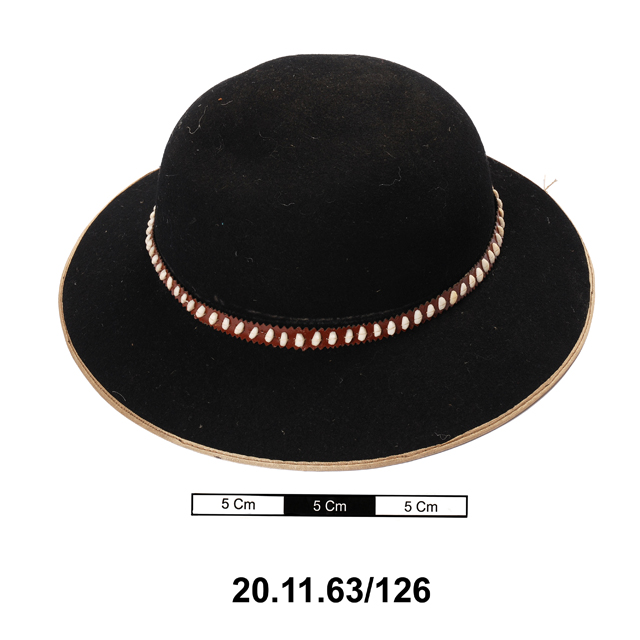 Image of hat (clothing: headwear)