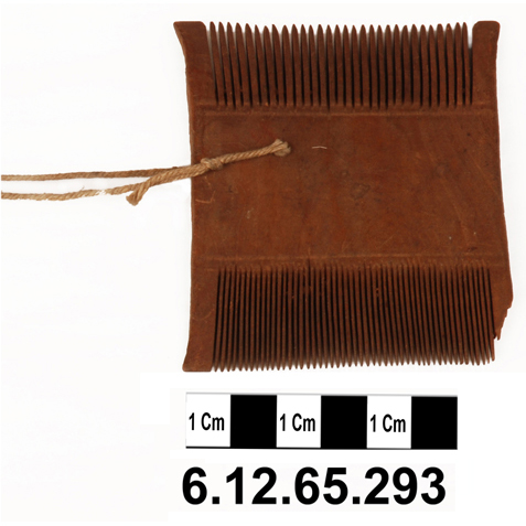 image of comb (hair ornament)