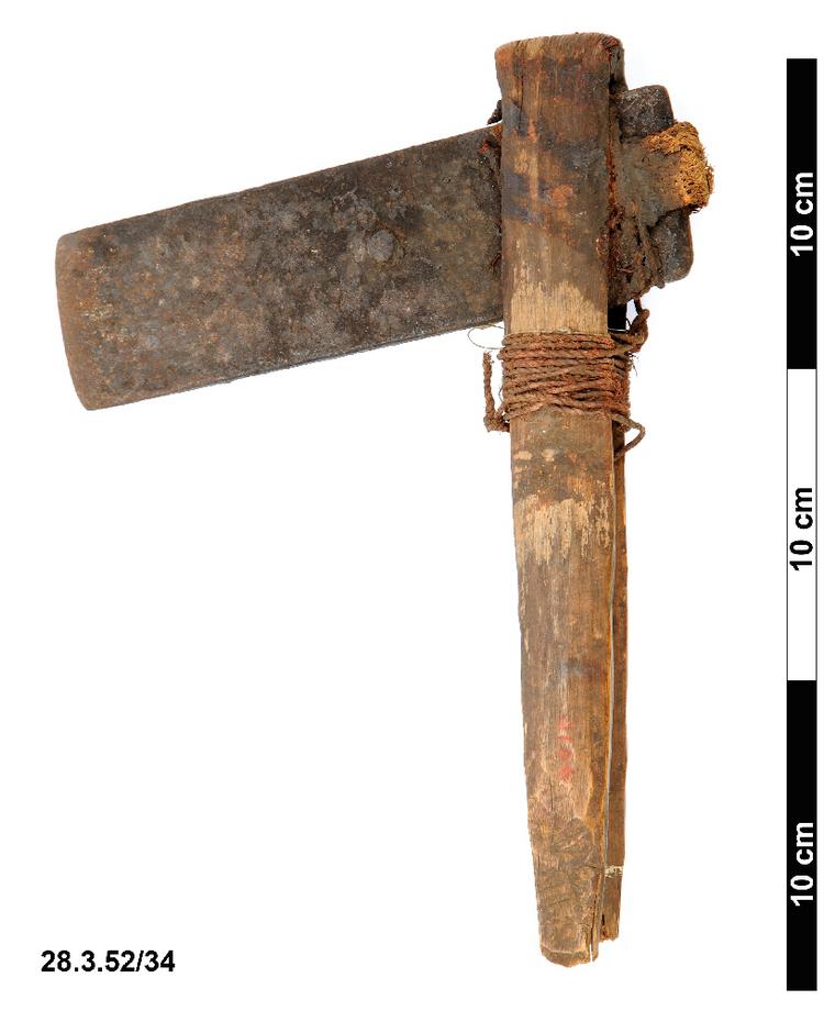 Image of axe (weapons: edged)