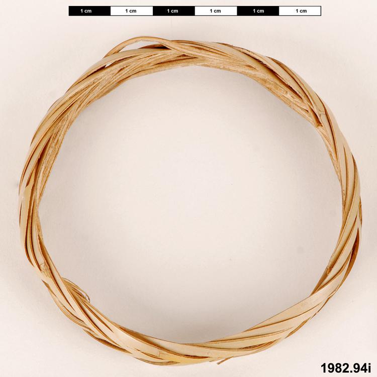 Top view of object no. 1982.94i.