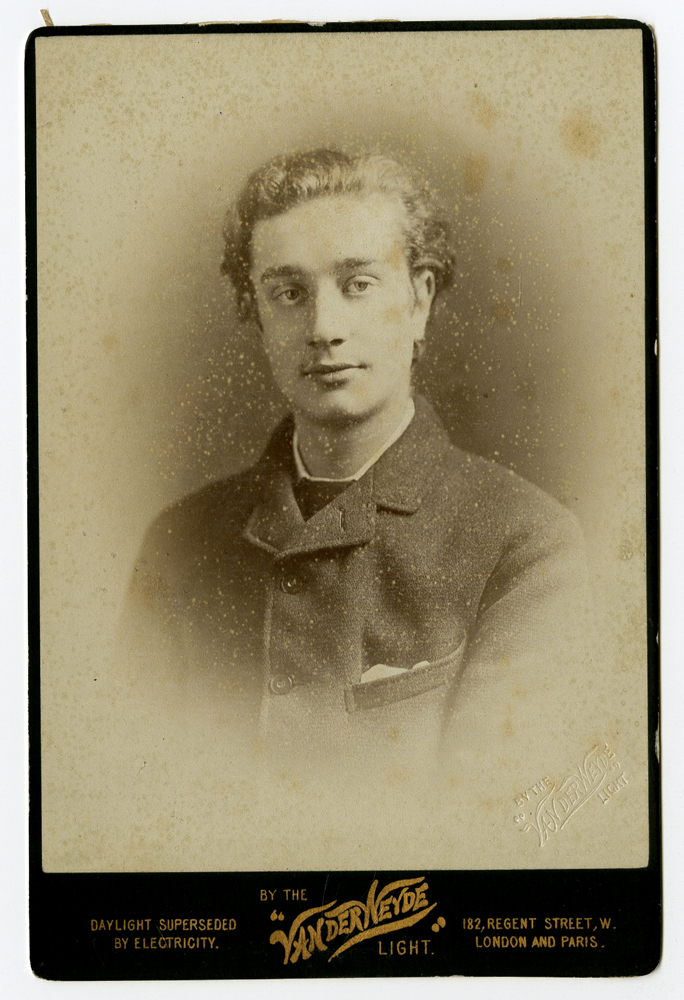 Image of Cabinet card featuring photograph of Emslie John Horniman