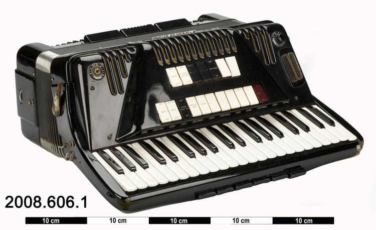 Image of accordion