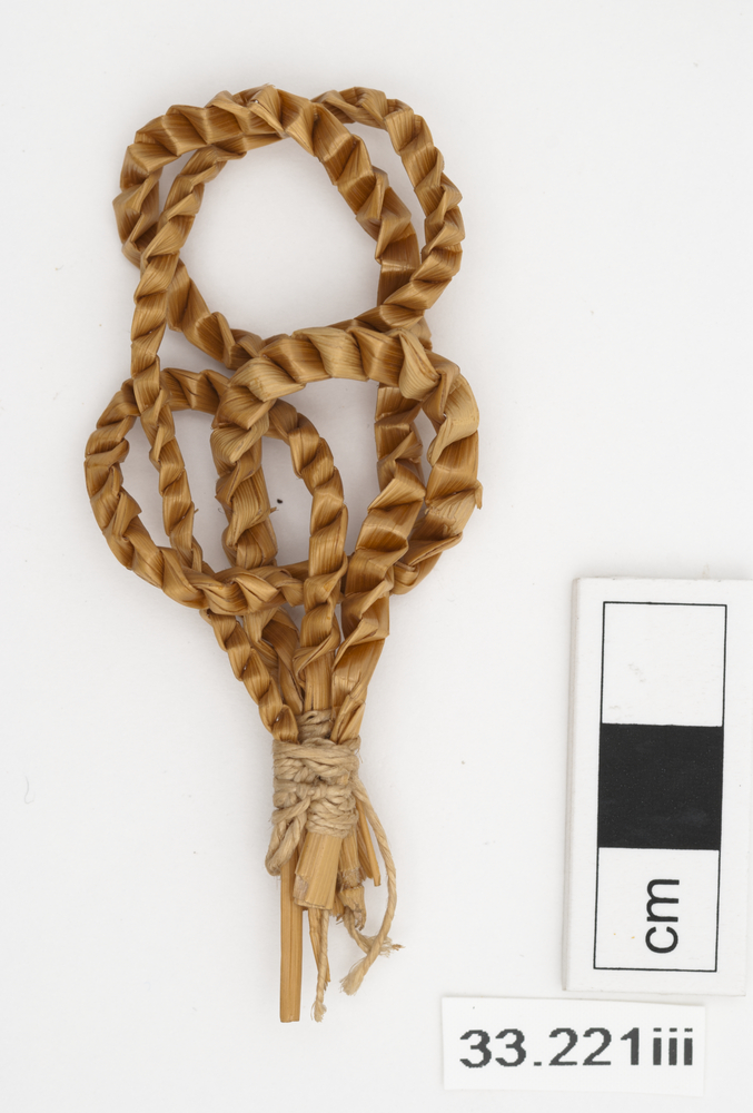General view of whole of Horniman Museum object no 33.221iii