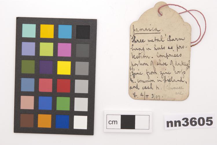 Frontal view of label of Horniman Museum object no nn3605