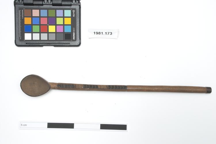 Image of porridge spoon (spoon (food service))