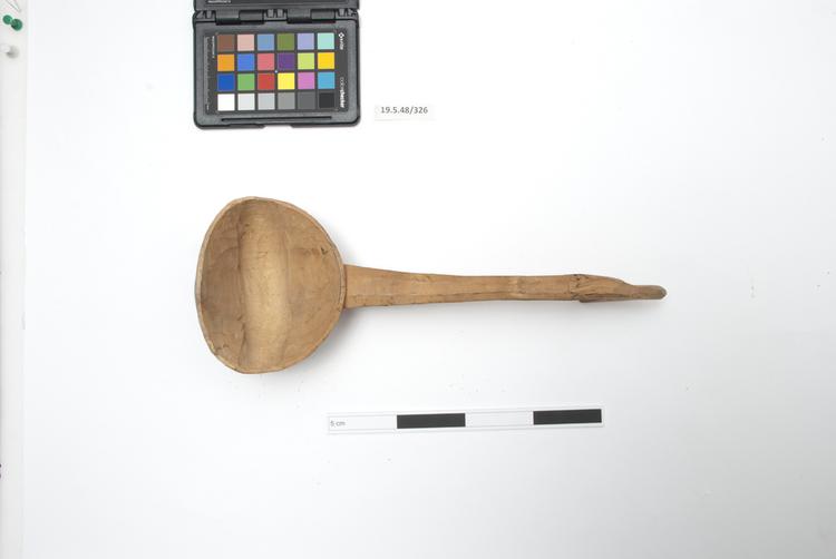 Image of spoon (food service)