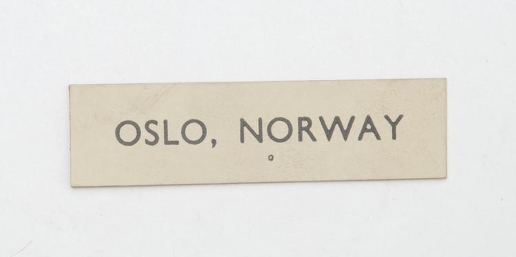 General view of label of Horniman Museum object no 3.233
