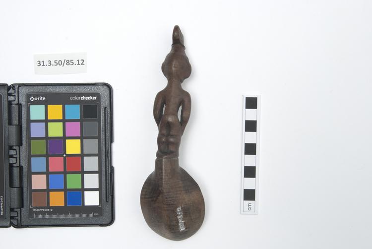 Rear view of whole of Horniman Museum object no 31.3.50/85.12