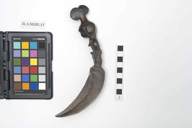 Left side of whole of Horniman Museum object no 31.3.50/85.17