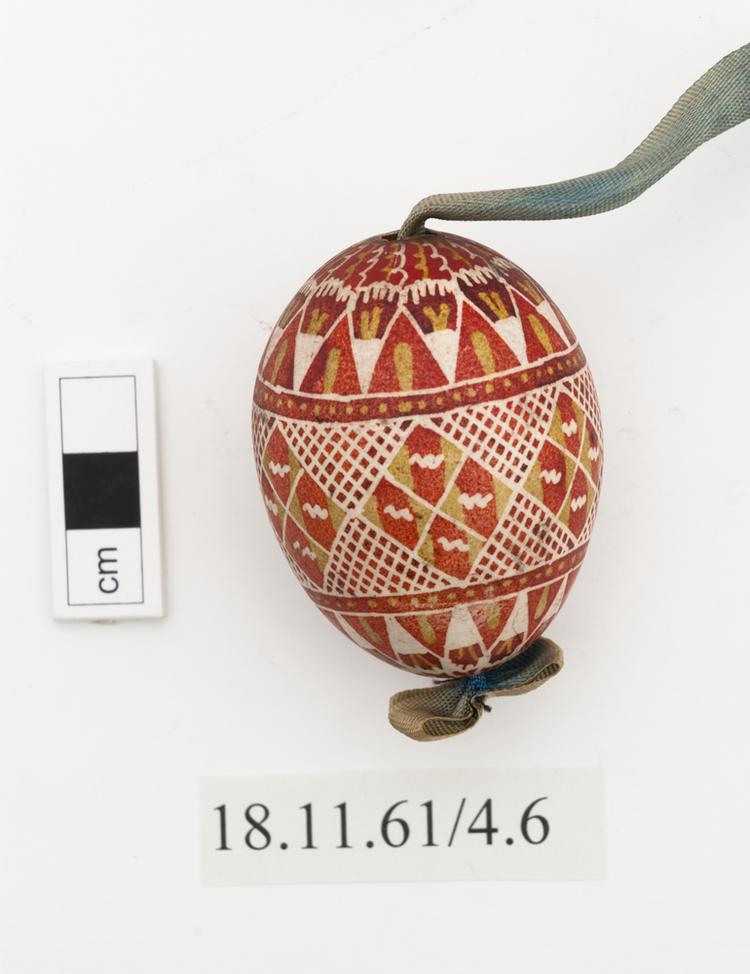 General view of whole of Horniman Museum object no 18.11.61/4.6