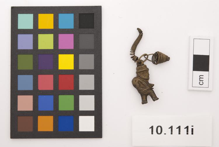 General view of whole of Horniman Museum object no 10.111i