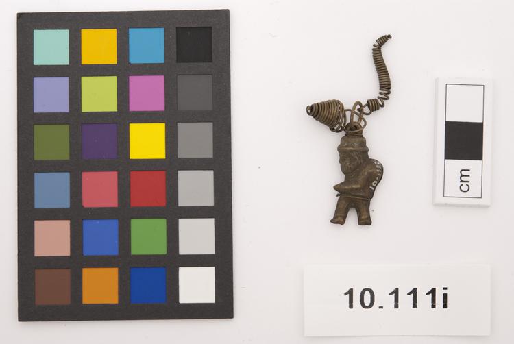 General view of whole of Horniman Museum object no 10.111i