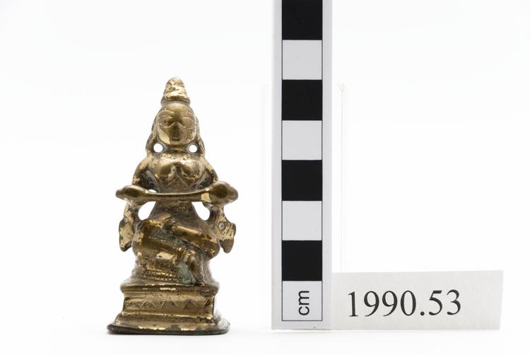 Frontal view of whole of Horniman Museum object no 1990.53