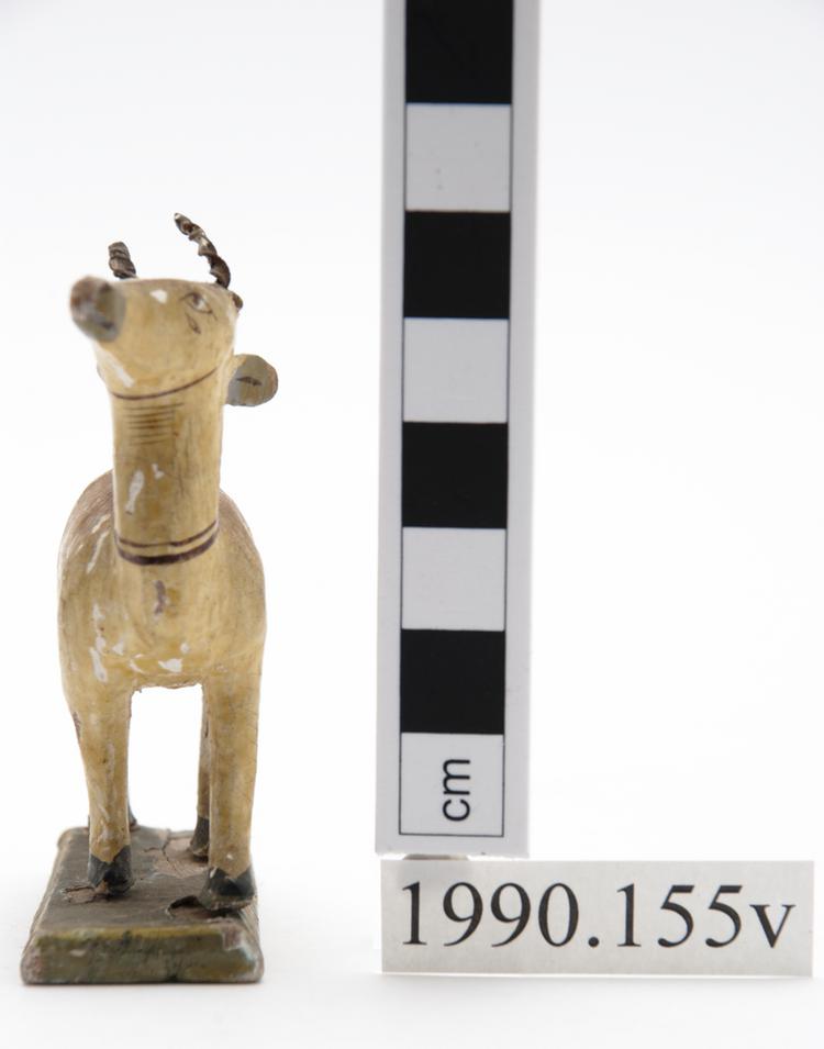 Frontal view of whole of Horniman Museum object no 1990.155v
