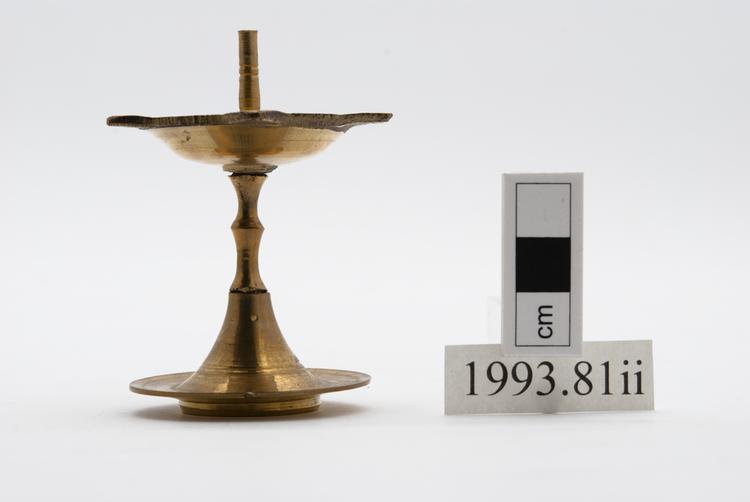 lamp (ritual & belief: religious buildings & furnishings)