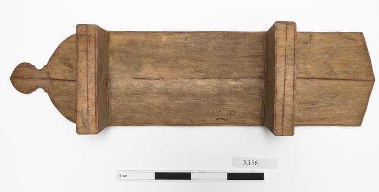 Bottom view of whole of Horniman Museum object no 3.156