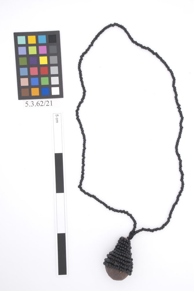 Image of protective charm; amulet; necklace (neck ornament (personal adornment))