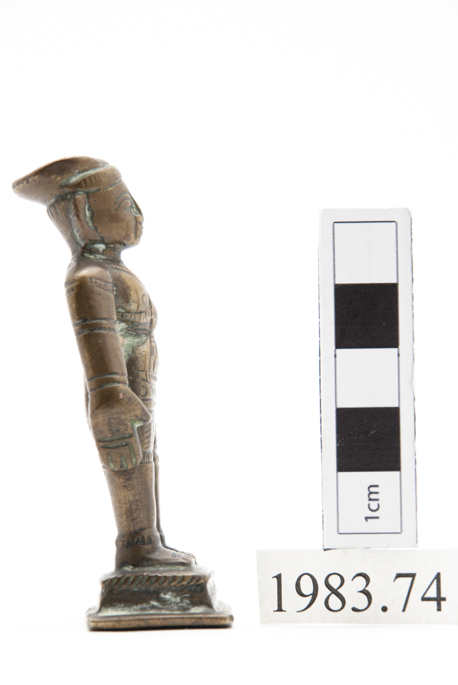 Right side view of whole of Horniman Museum object no 1983.74