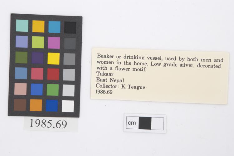 General view of label of Horniman Museum object no 1985.69