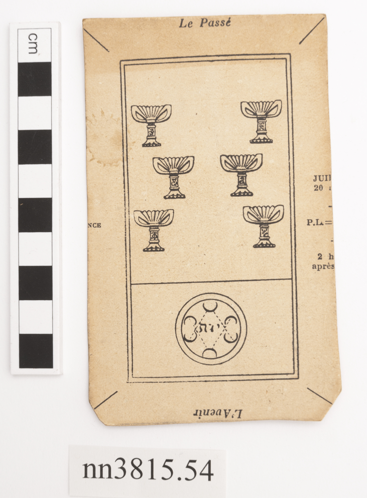 Image of tarot cards