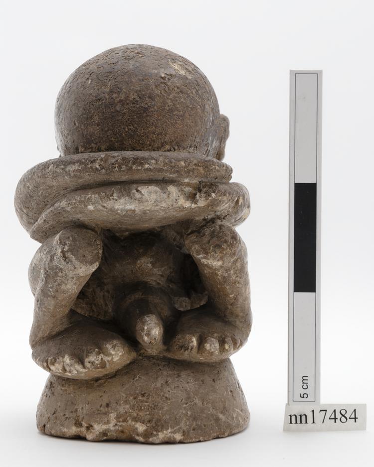 Image of ancestor figure; fertility object; figure (ritual & belief: representations); nomoli