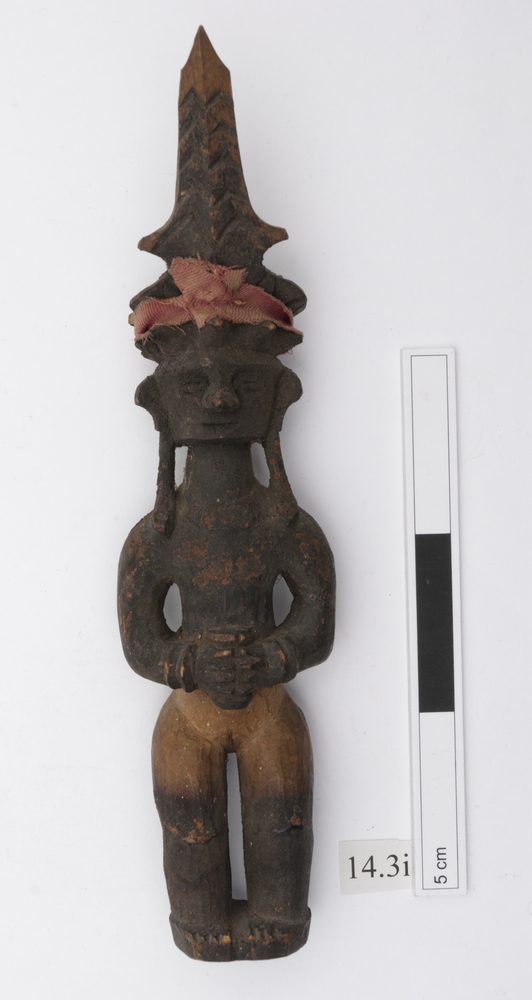 Image of ancestor figure; adu zatua