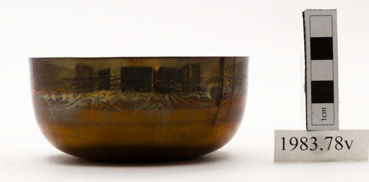 Image of finger bowl