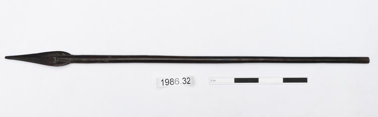 General view of whole of Horniman Museum object no 1986.32