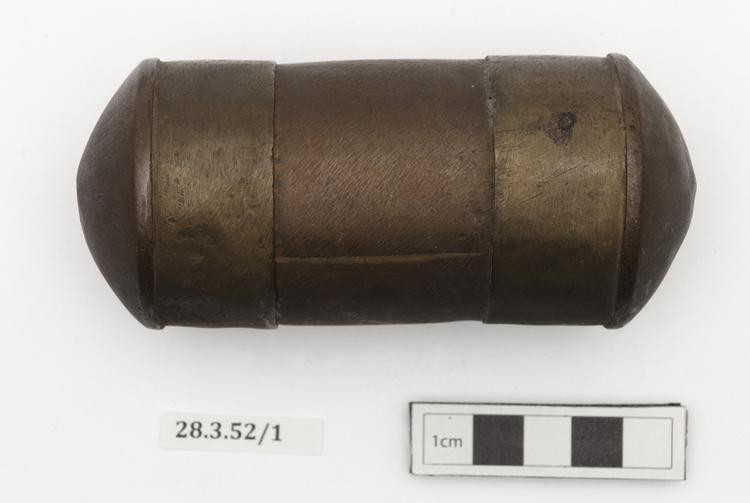General view of whole of Horniman Museum object no 28.3.52/1