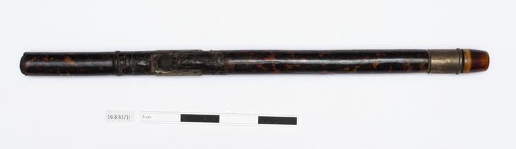 General view of whole of Horniman Museum object no 16.8.61/1i