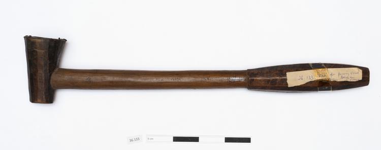 General view of whole of Horniman Museum object no 36.133