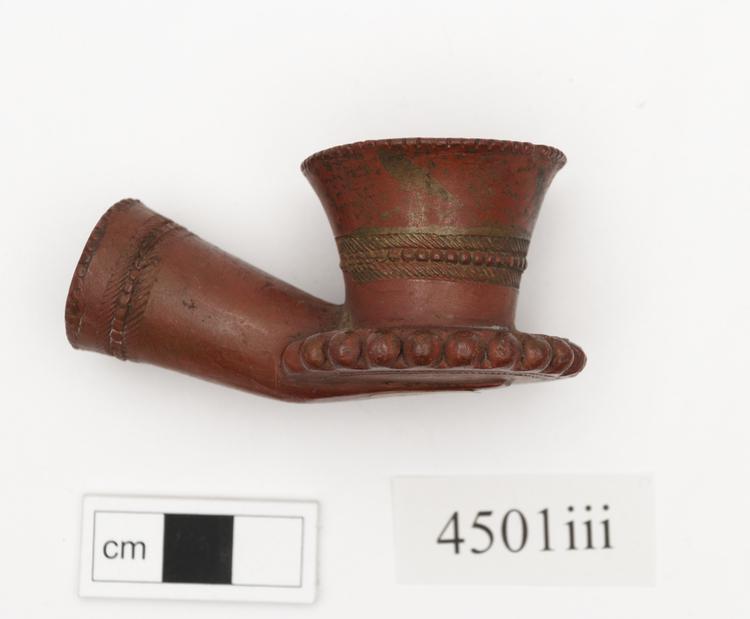 Image of pipe bowl (pipe (narcotics & intoxicants: smoking))