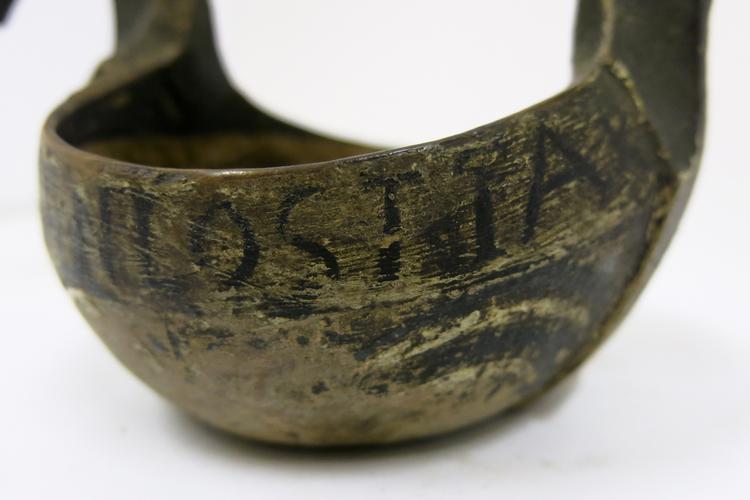 General View of the writing of the right side of Horniman Museum object no 1628