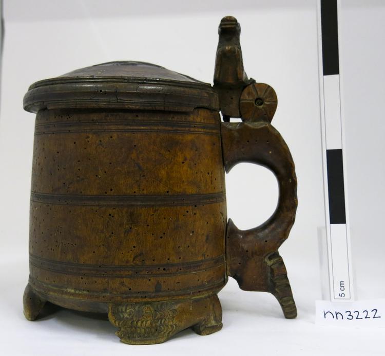 Image of tankard (food service)