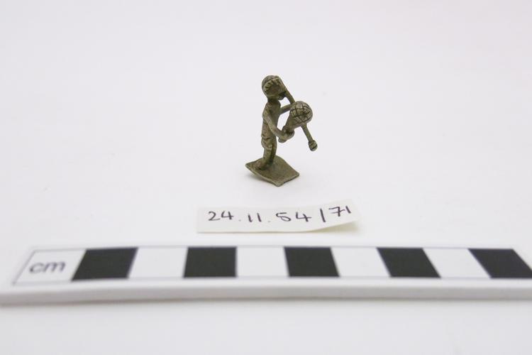 General veiw of whole of Horniman Museum object no 24.11.54/71