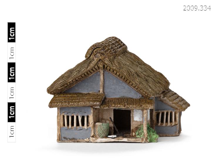 Frontal view of whole of Horniman Museum object no 2009.334