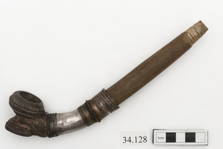 General view of whole of Horniman Museum object no 34.128
