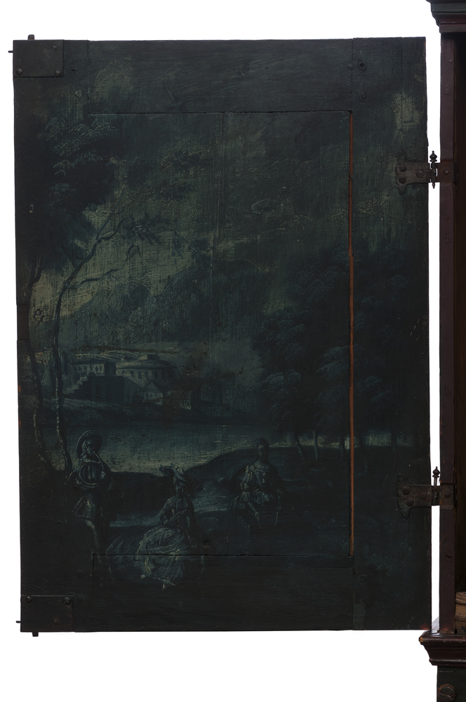 Detail of left door inner painting of Horniman Museum object no M12.7.51/2