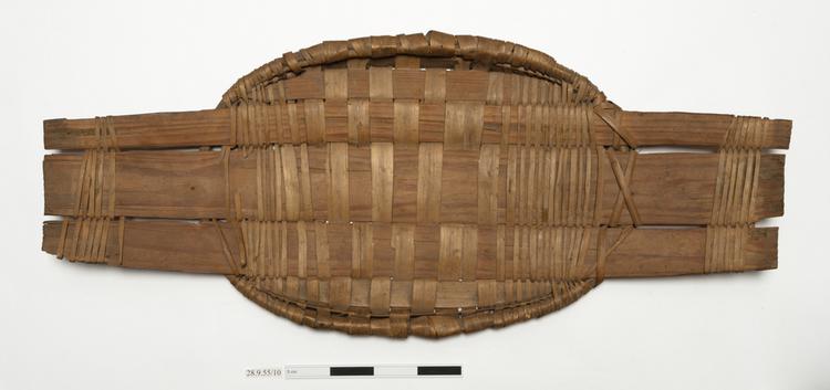 fish basket (container (hunting, fishing & trapping))
