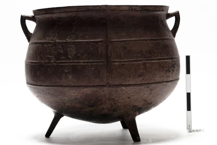 Image of cauldron