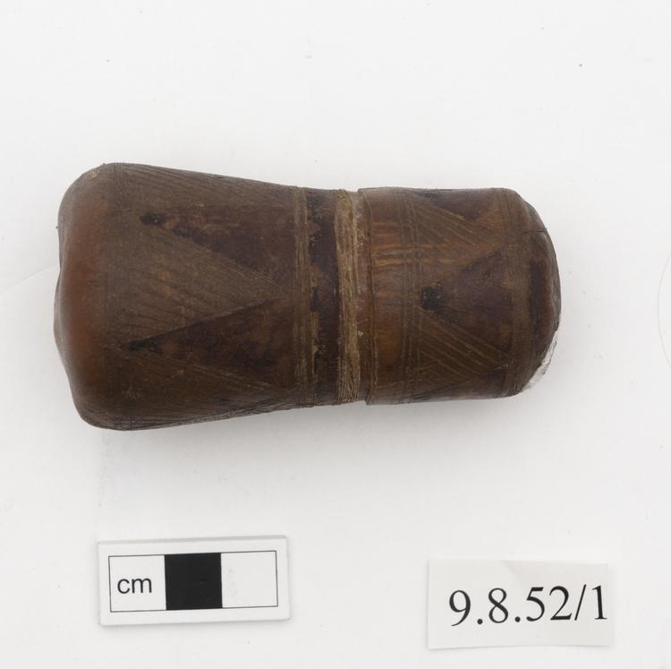 General view of whole of Horniman Museum object no 9.8.52/1