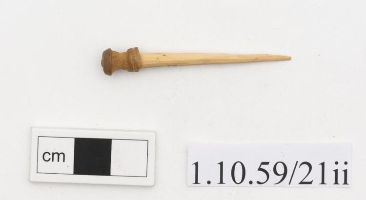 General view of whole of Horniman Museum object no 1.10.59/21ii